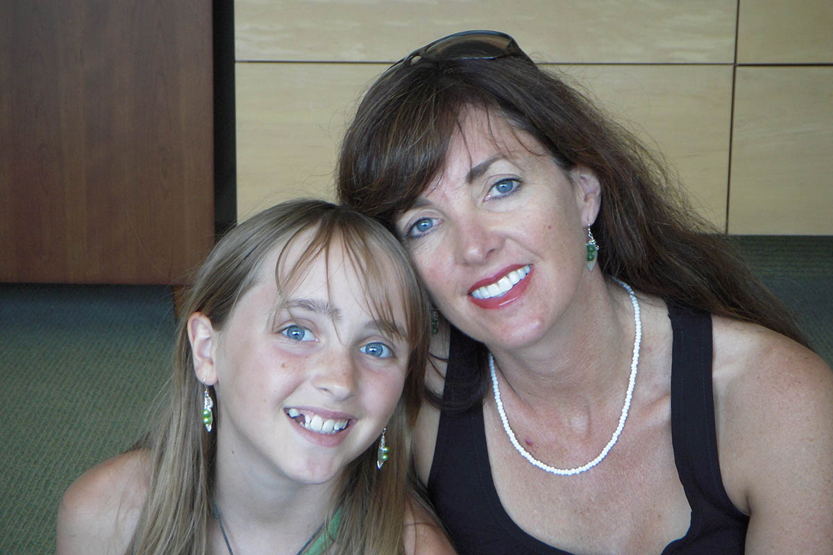Amber and Jennifer before Toy Story 3 premiere