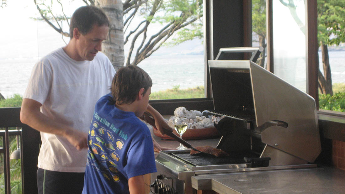 Teaching Sammy to BBQ
